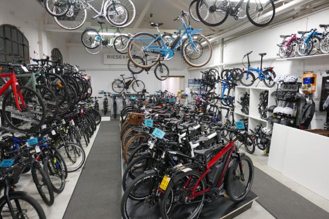 Neues E-Bike-Podest